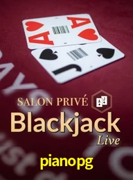 Blackjack Live no pianopg com cartas, apostas seguras e crupiês brasileiros